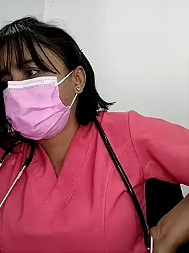 MILA__06 Webcam-Show