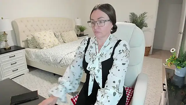 Show modela Vika73 na web-kameri