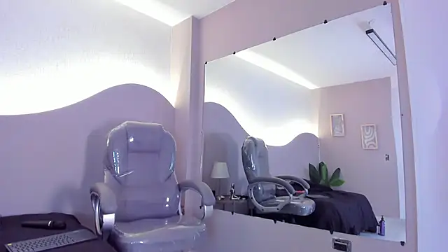 ainaah_のライブXXXチャット