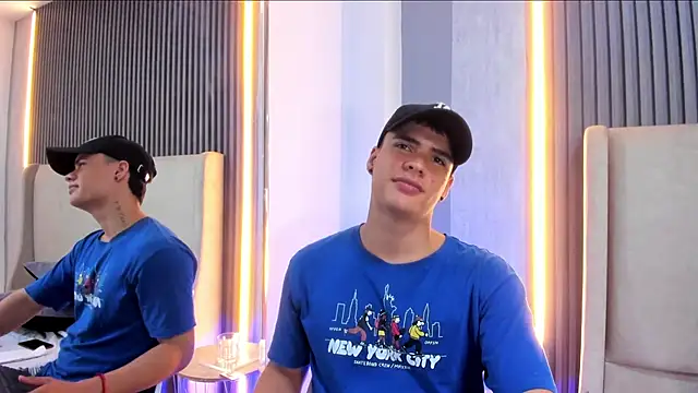 BenitoSaenz Chat XXX in diretta