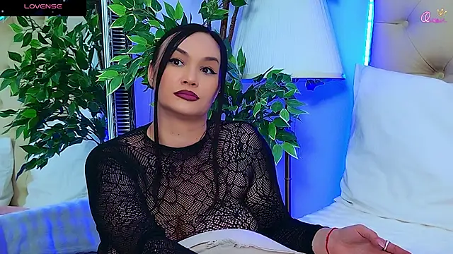 DaliyaArabian Adlı Modelin Canlı XXX Sohbeti