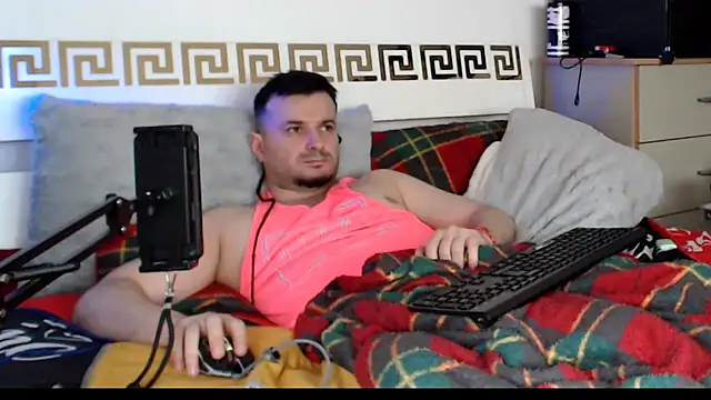 Chat +18 de FuckToyBoy69 ao vivo
