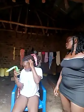 holygrail001 Live XXX Chat