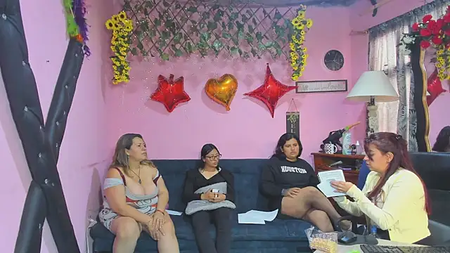 Sembang XXX Secara Langsung lesbiancuple