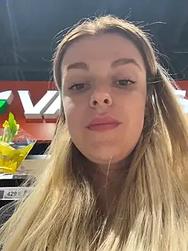 Chat +18 de HarrietDart ao vivo