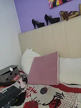 Scarlet_curly8a élő XXX-chatje