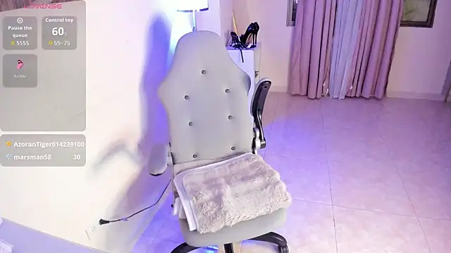 Chat +18 de anastacya_ ao vivo