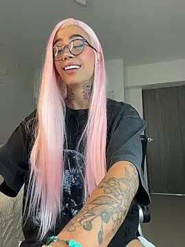 miss_tatiana_'s Live XXX Chat