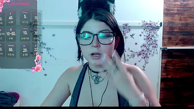 Ginebra_Sensual's Live XXX Chat