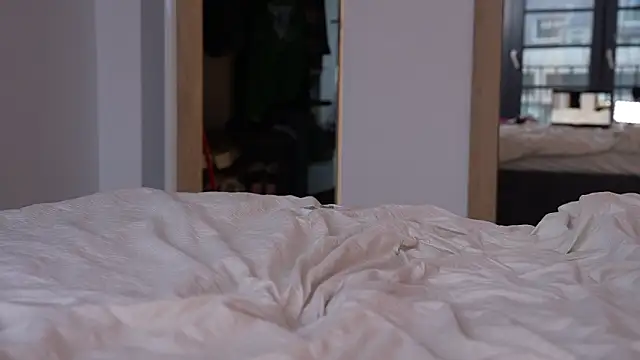 ibiddi Adlı Modelin Canlı XXX Sohbeti