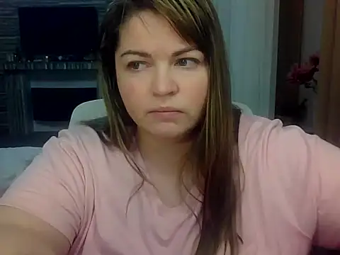 Chat +18 de cute__cherry ao vivo