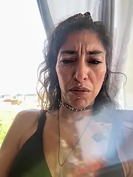 Amani_thewolf Live XXX-Chat