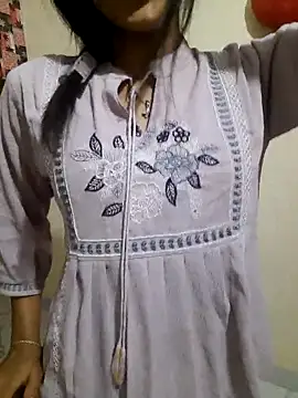 Teri_lella Show in webcam