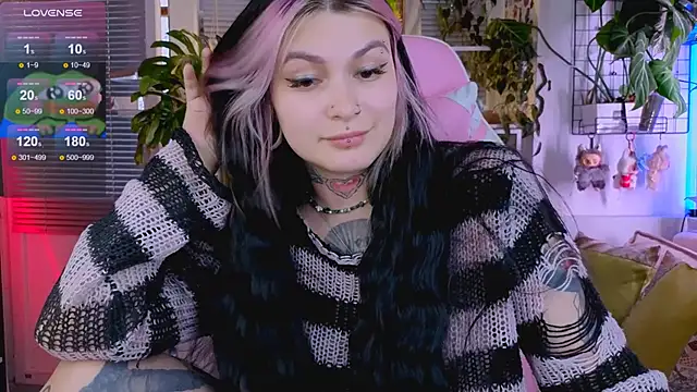 jelya_sg élő XXX-chatje