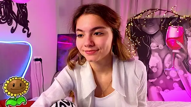 MargieDavidson Adlı Modelin Canlı XXX Sohbeti