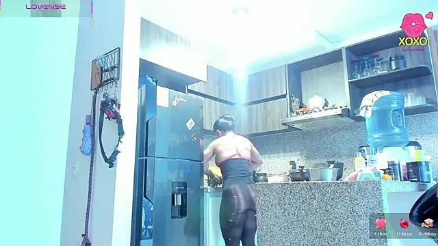 Bessie32: απευθείας συνομιλία ΧΧΧ