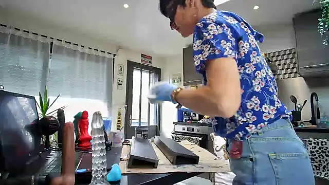 Cat_kush live XXX chat