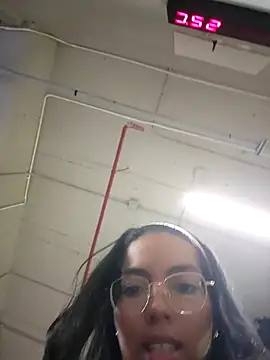 SheenaBrooke: онлайн-секс-чат