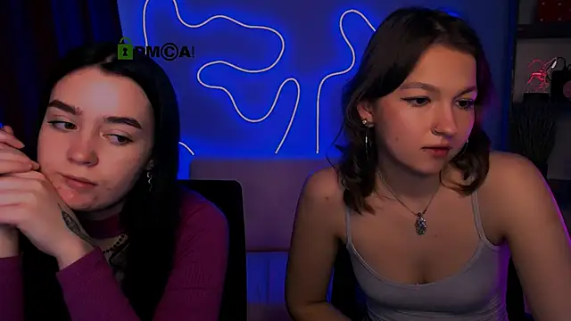 monica_xcx's Live XXX Chat