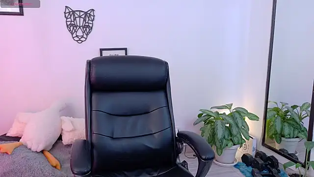 Elian_savoy Show Webcam