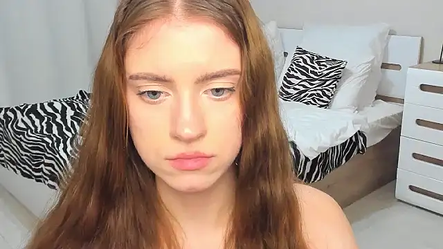 Erica_Kiss Obrolan Langsung XXX