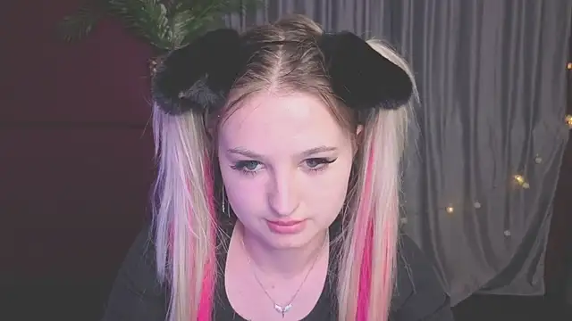 Banana_Bowl's Live XXX Chat