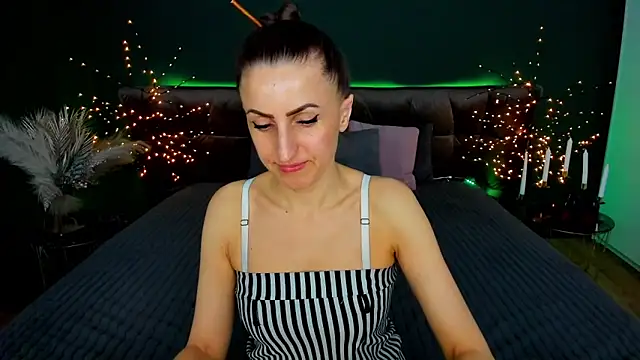 Rebecca_Diamond Webcamshow