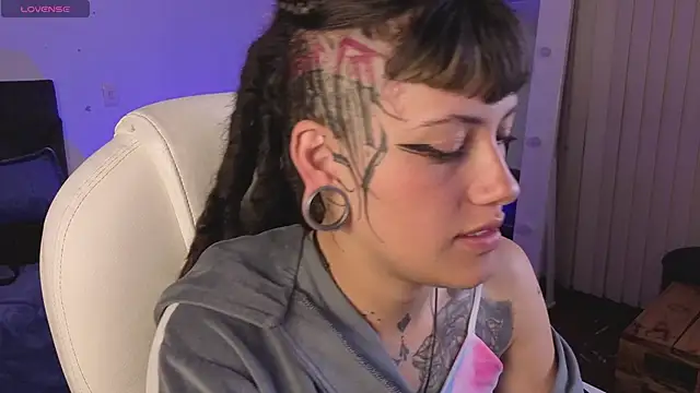 Chat XXX en directo de _sharlotte777