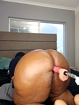 Kinkyphatass 现场XXX聊天