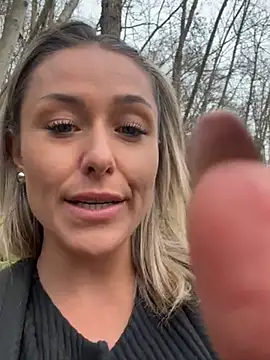 แชท XXX สดของ petrouchkaaa_