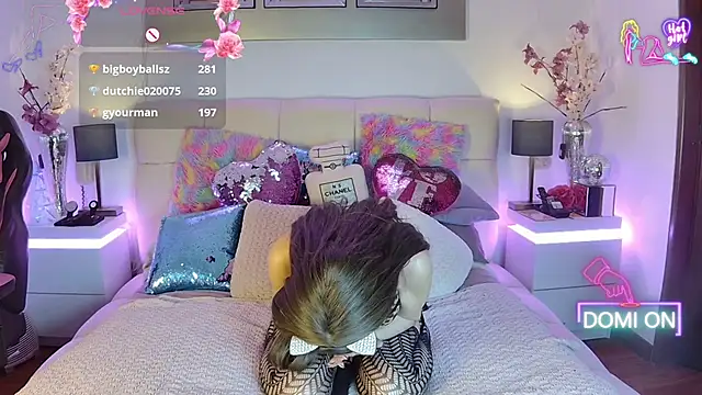 แชท XXX สดของ EvelinaGrey