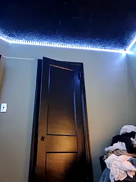 Painstickwes' Live XXX Chat