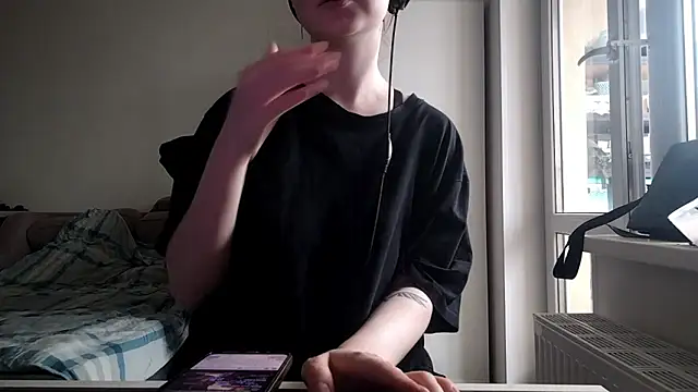 velyraxis Live XXX Chat