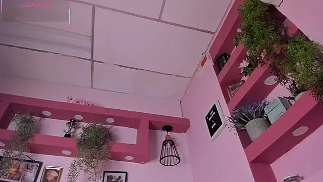 MeliissaAdams 即時 XXX 聊天