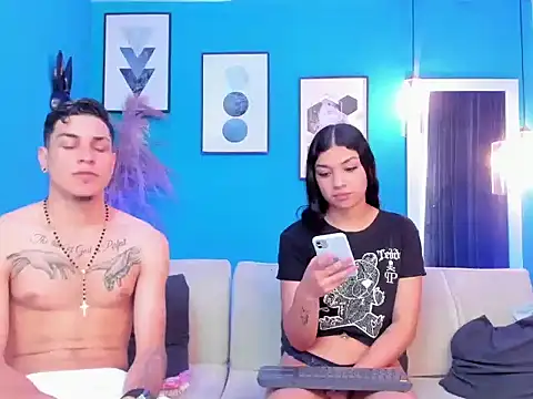 Chatroom XXX en direct de Anastacia_CristhianGrey