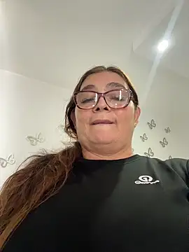 ANTONELLA_VIOLETA_ 即時 XXX 聊天