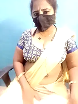 tamil_Vennila's Live XXX Chat