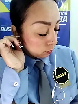 CRISTAL__11: απευθείας συνομιλία ΧΧΧ