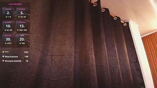 Онлайн чат XXX Hanna_Becker_