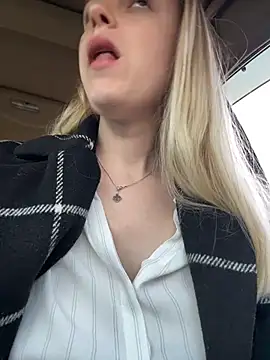 Chat +18 de HarrietDart ao vivo