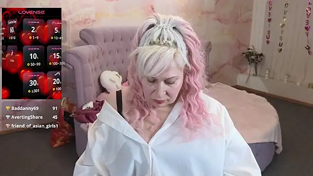 Penelope_Pinky 在線直播表演