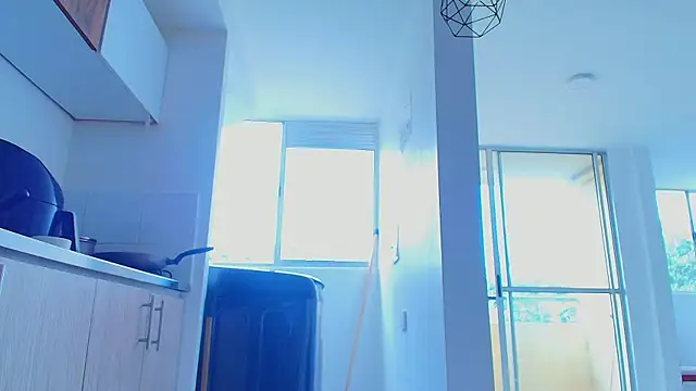 Chat +18 de thomas_gun ao vivo