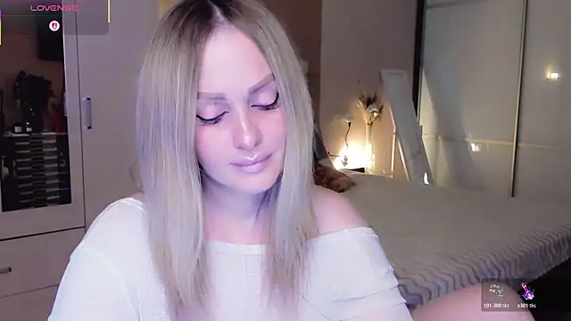 Libby_Nora: онлайн-секс-чат