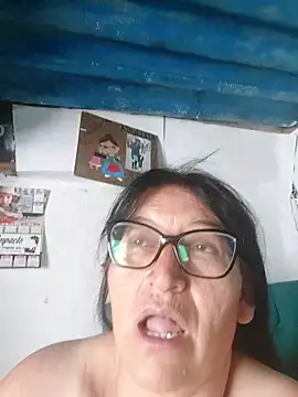 clarita_01's Webcam Show