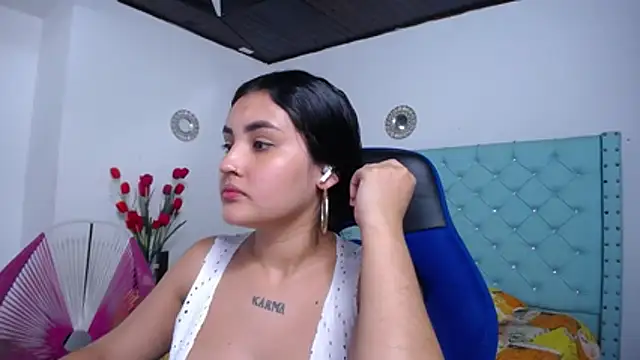 kathe-mills235 现场XXX聊天