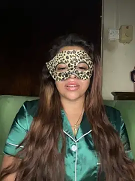 Chat +18 de SLNatasha ao vivo