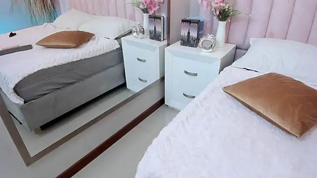 Anni_greco Live XXX-Chat