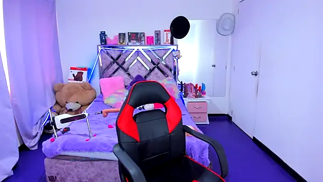 Chat XXX en directo de Luna_Analya