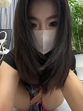 Онлайн чат XXX feifei-love