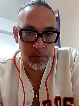 Chat +18 de Big_vittollo ao vivo